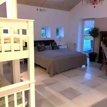 Airy, Cosy 度假居 Mariager